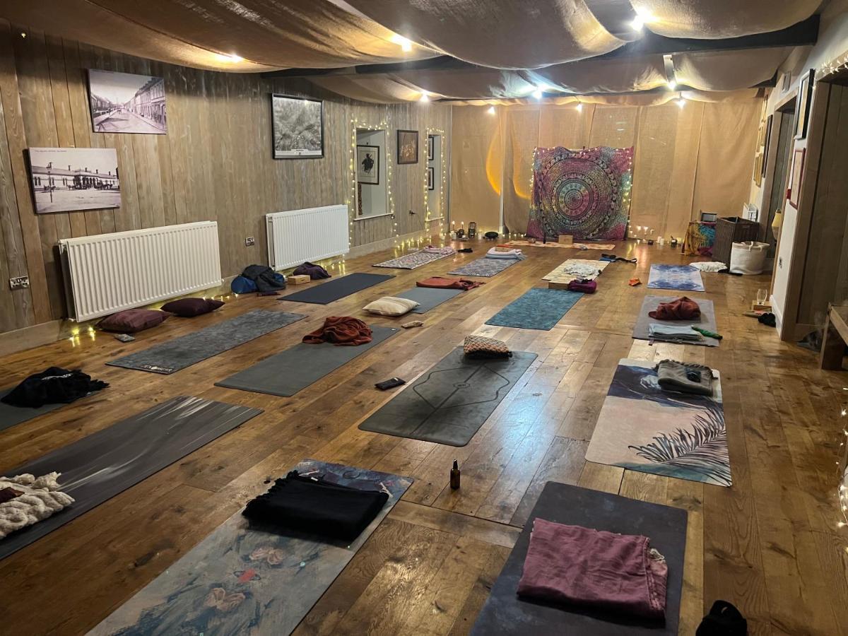 The Old Flax Mill Yoga Retreat Villa Coleraine Eksteriør billede