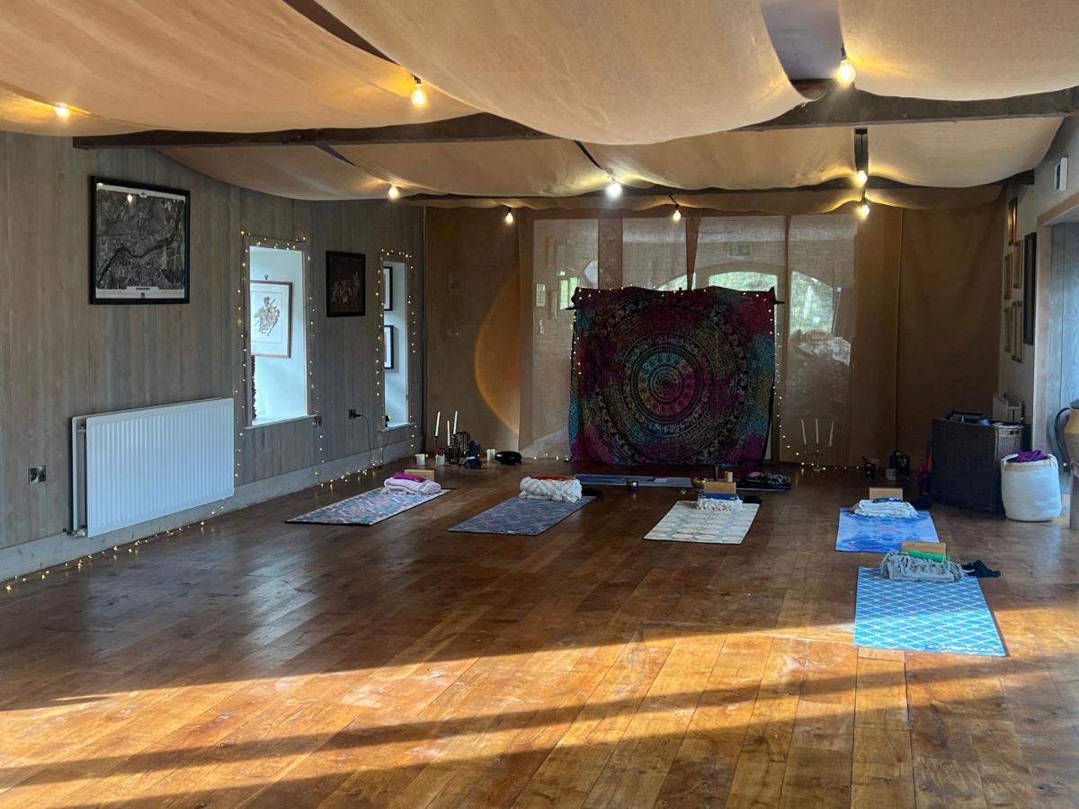 The Old Flax Mill Yoga Retreat Villa Coleraine Eksteriør billede