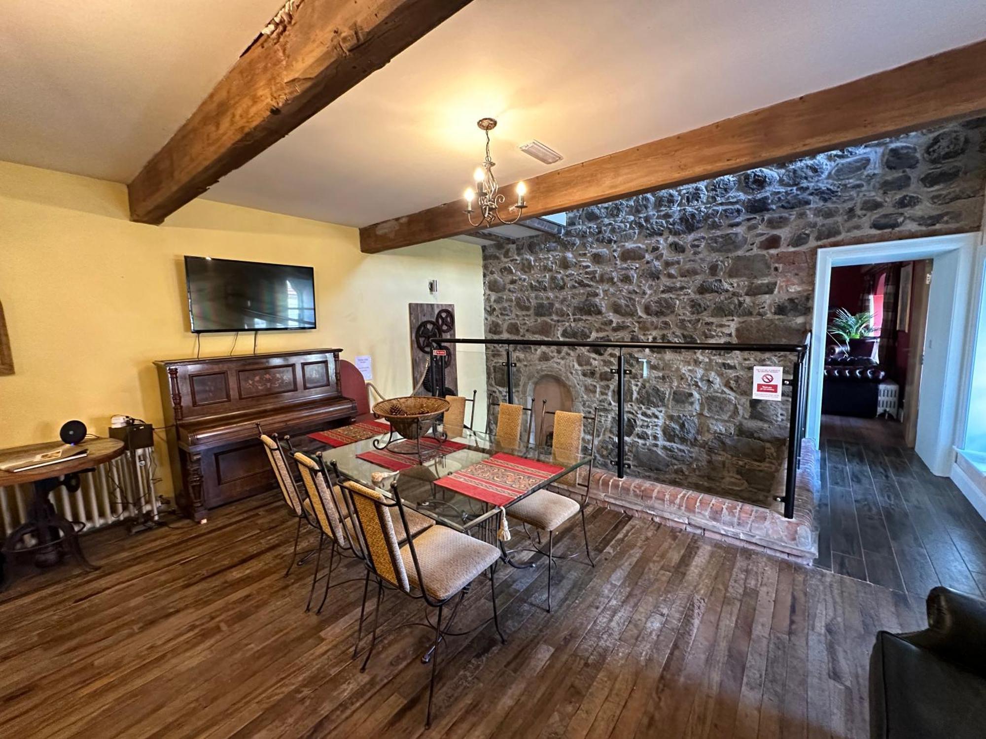 The Old Flax Mill Yoga Retreat Villa Coleraine Eksteriør billede